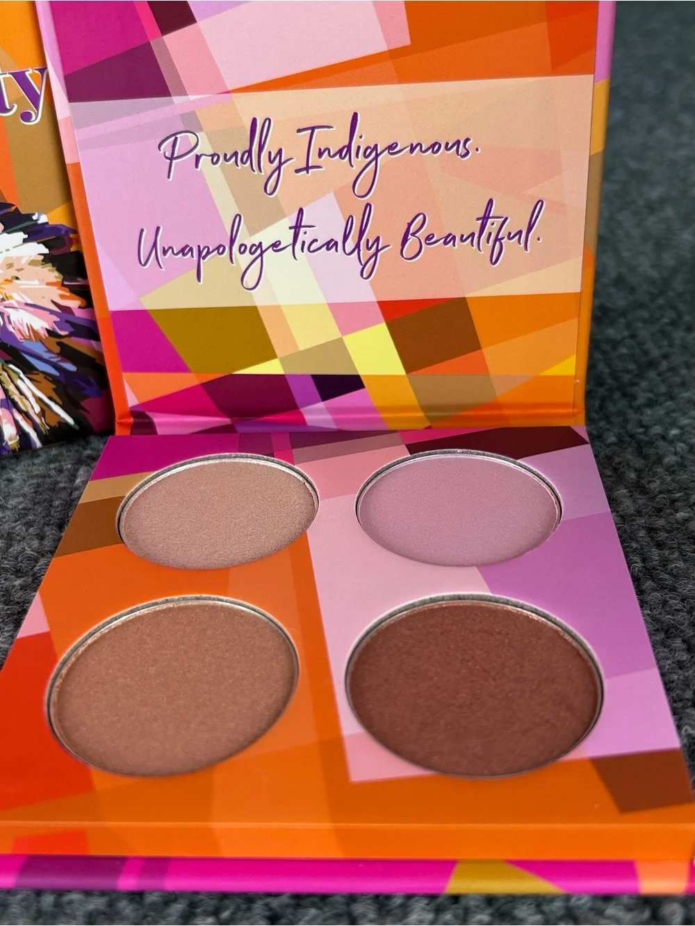 Prados Beauty Highlighter Palette 4 Shade VEGAN Proudly Indigenous New in box